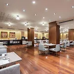 Crisol Almirante Bonifaz Szálloda 4*