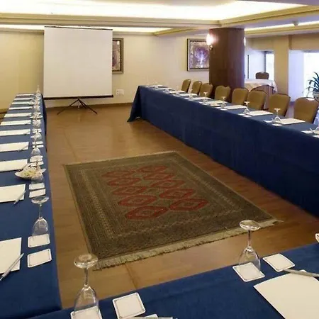 Crisol Almirante Bonifaz Hotel 4*