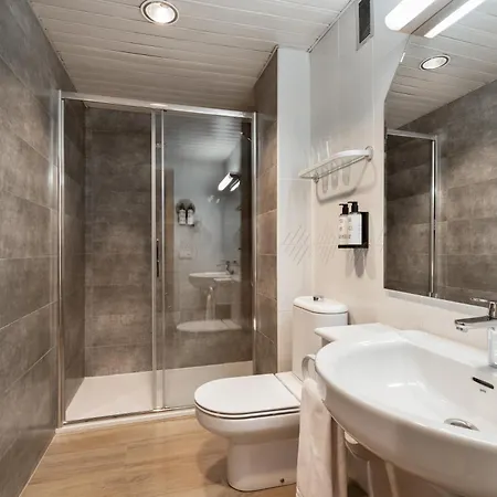 ホテル Crisol Almirante Bonifaz 4*