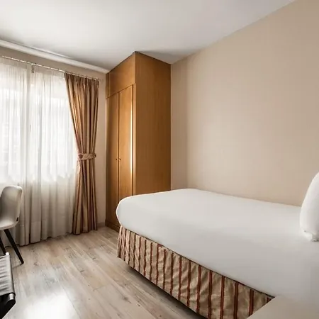 Hotel Crisol Almirante Bonifaz 4*