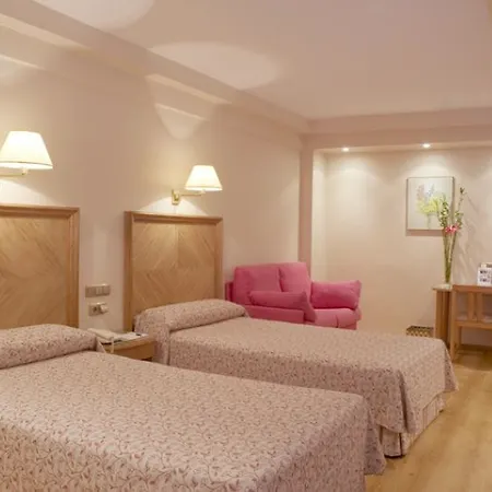 Crisol Almirante Bonifaz Hotel 4*