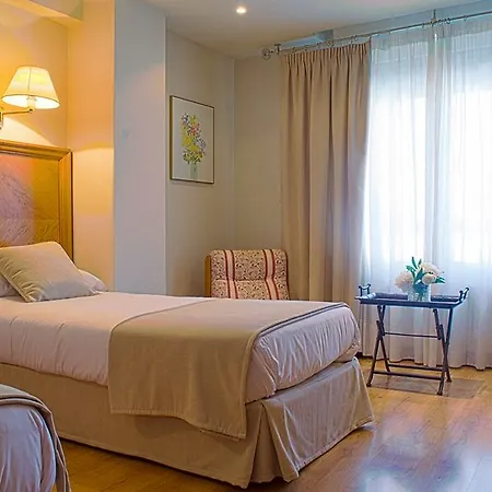 Hotel Crisol Almirante Bonifaz Burgos