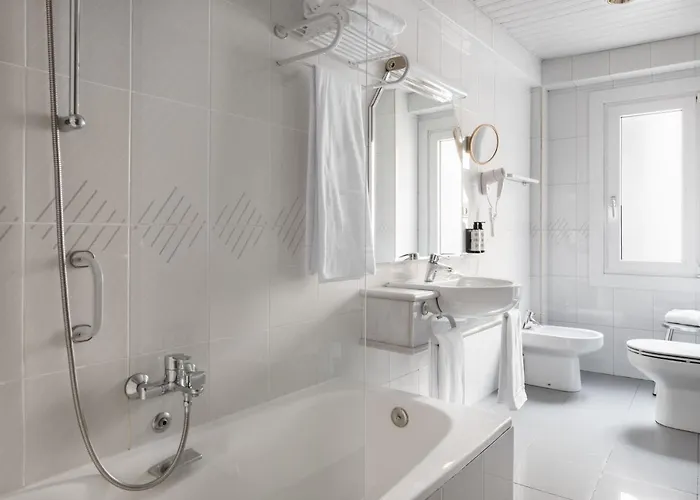 Crisol Almirante Bonifaz Hotel Burgos