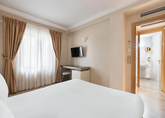 Crisol Almirante Bonifaz Hotel