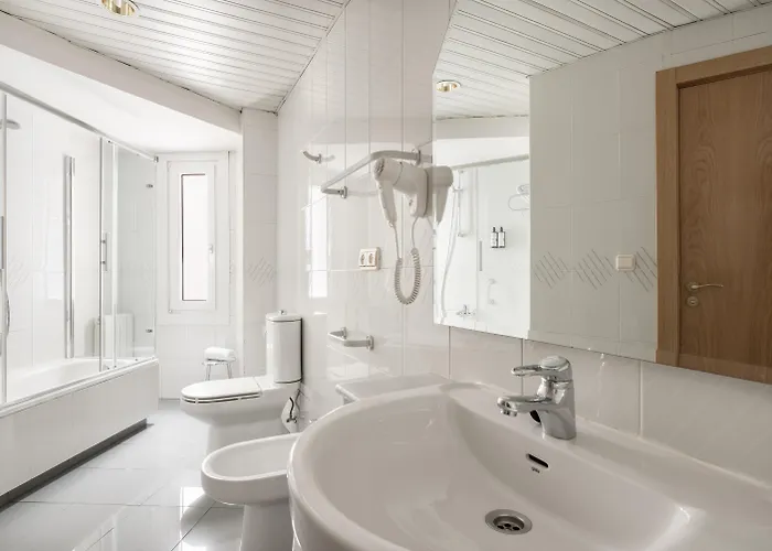 Hotel Crisol Almirante Bonifaz