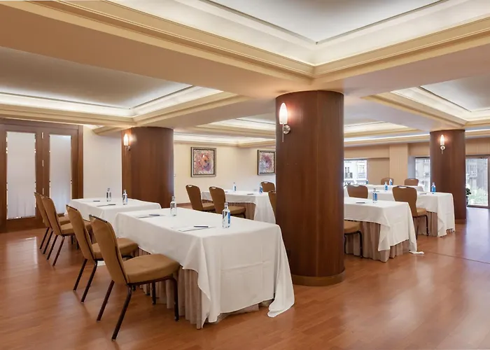 Hotel Crisol Almirante Bonifaz Burgos