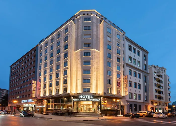 Hotel Crisol Almirante Bonifaz 4*