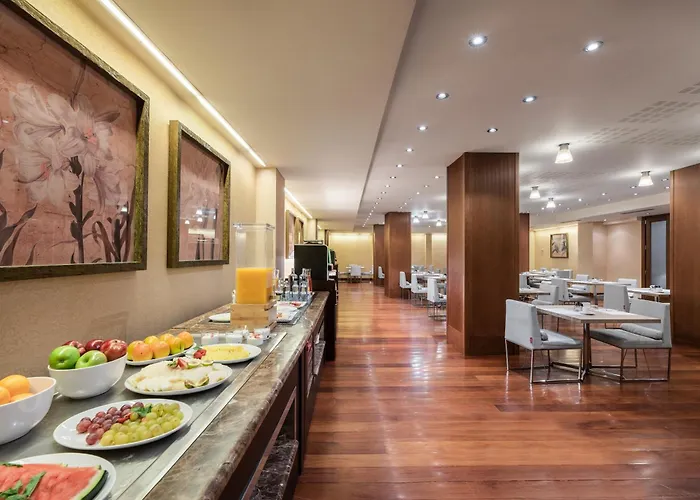 Hotel Crisol Almirante Bonifaz 4*