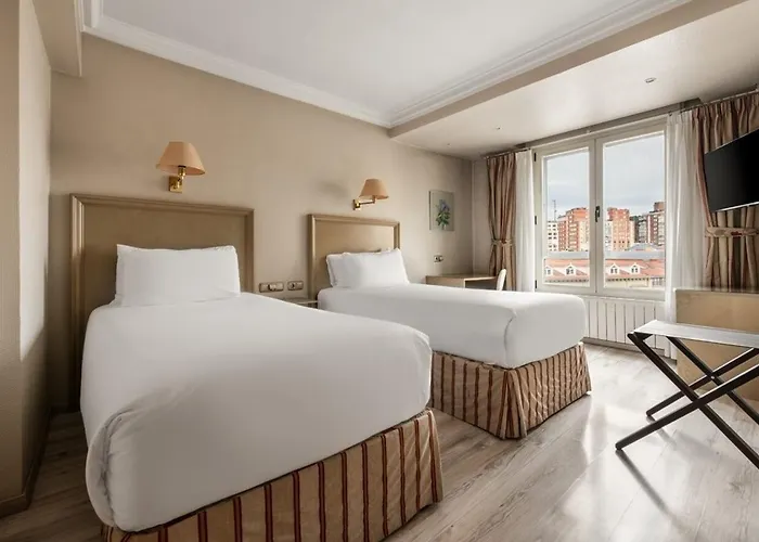 Crisol Almirante Bonifaz Hotel