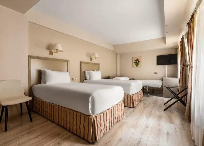 Crisol Almirante Bonifaz Hotel Burgos