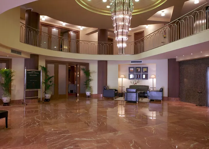 Crisol Almirante Bonifaz Hotel 4*