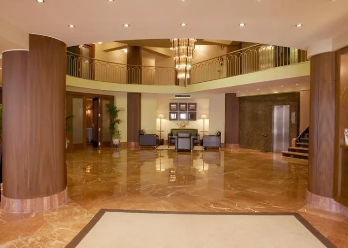 Crisol Almirante Bonifaz 4*