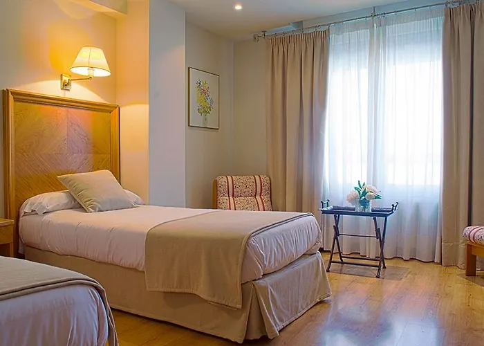 Hotel Crisol Almirante Bonifaz Burgos